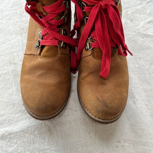 Columbia Autumn Leather boots 7.5 - EUC - Picture 2 of 5